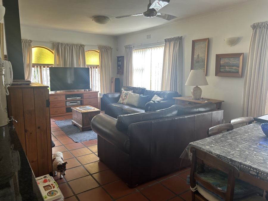 4 Bedroom Property for Sale in Groenvlei Western Cape